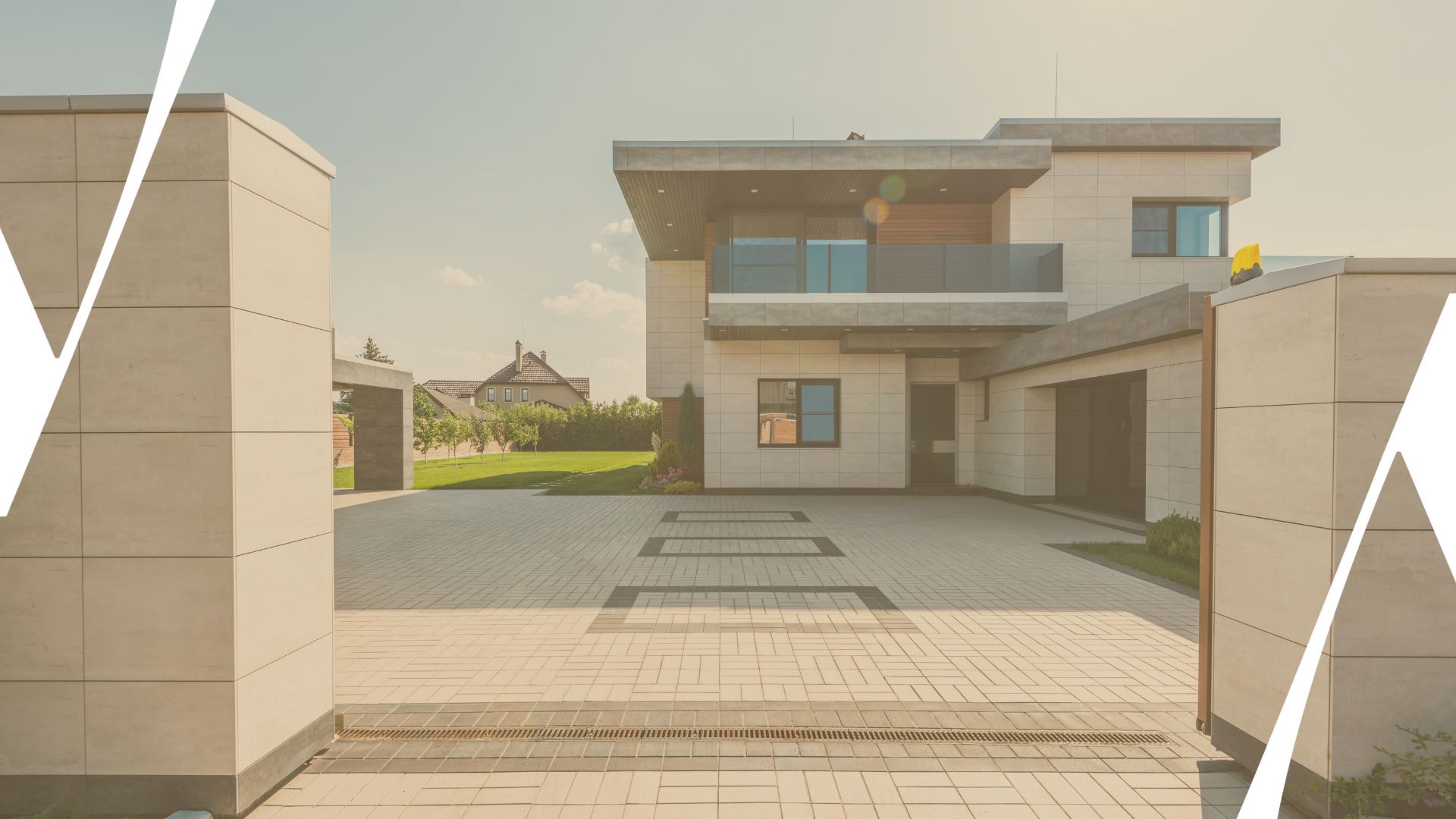 A SUA CASA MORA AQUI